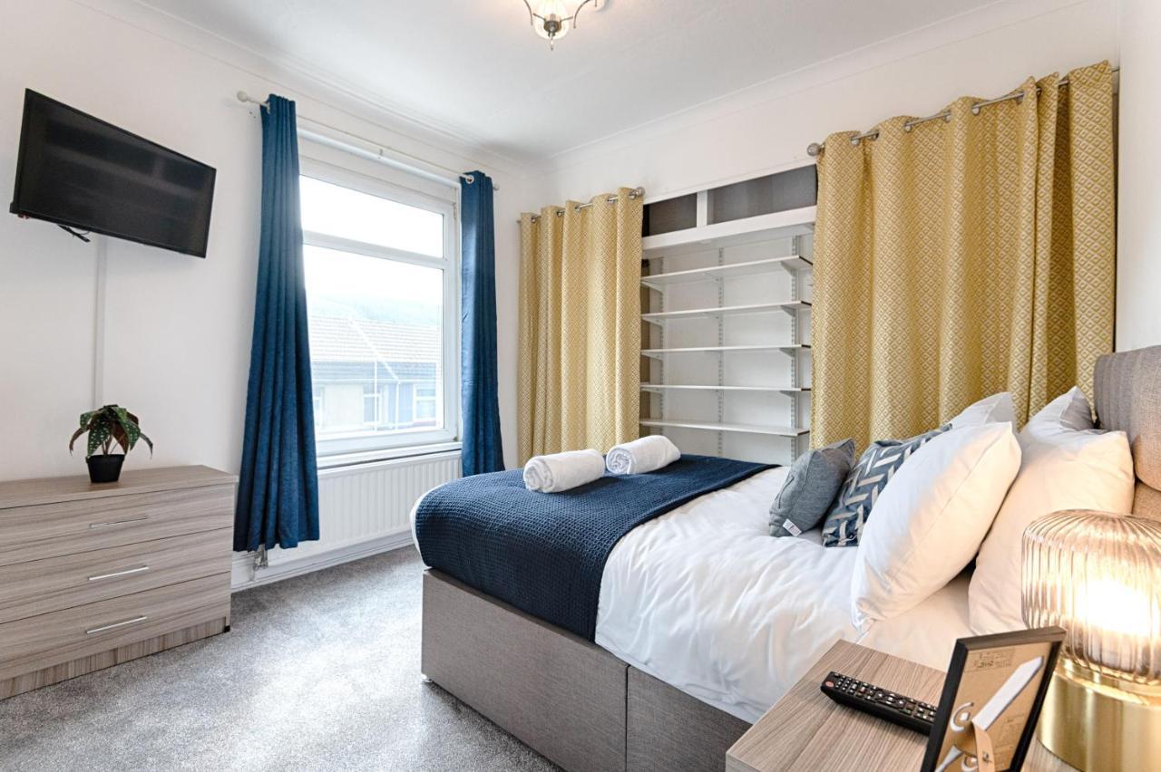 Make This Your Base! Tv In Every Bedroom! Merthyr Tydfil Ngoại thất bức ảnh